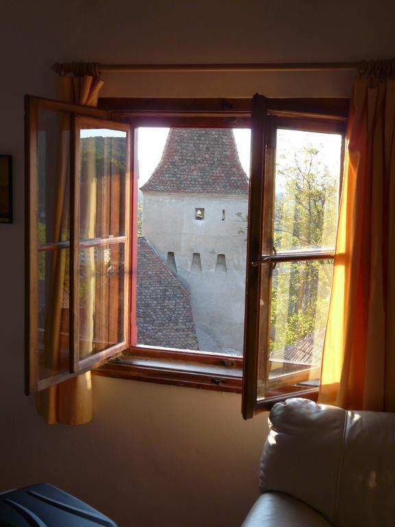 Апартаменти Casa Cojo Сігішоара Номер фото