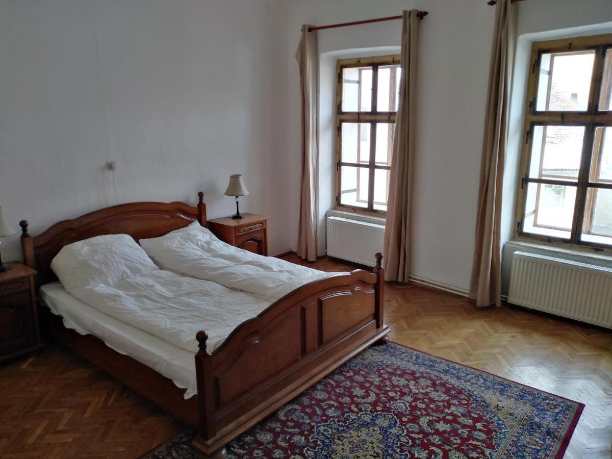 Апартаменти Casa Cojo Сігішоара Екстер'єр фото
